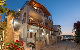 Virvilis Apartments